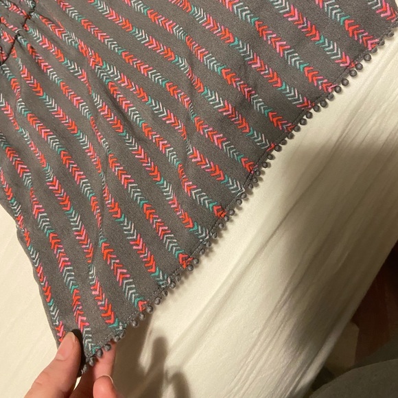 Patterned Romper - Picture 2 of 2